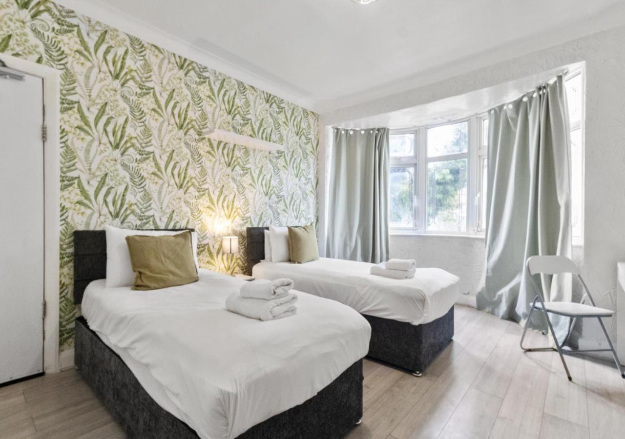 Appartamento Comfortable & Convenient Spacious Private In Downshill Way *